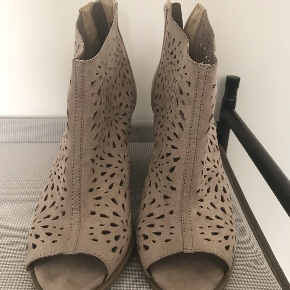Tan block heels
